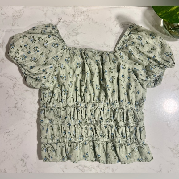 Art Class - Picture 2 of 3